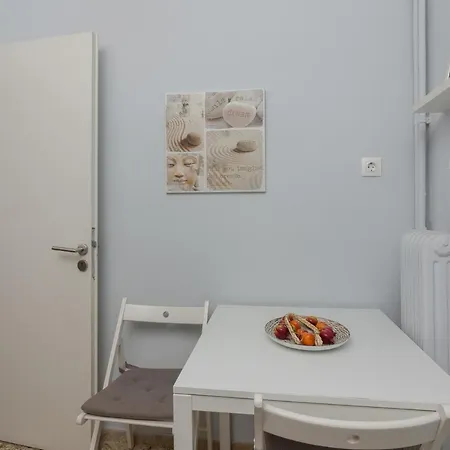Apartment Kerameikos Metro For 4 Athens
